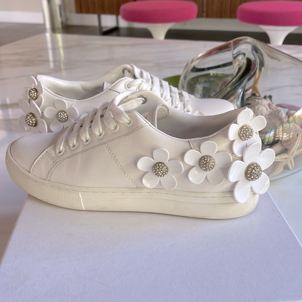 Marc Jacobs White Daisy Sneakers